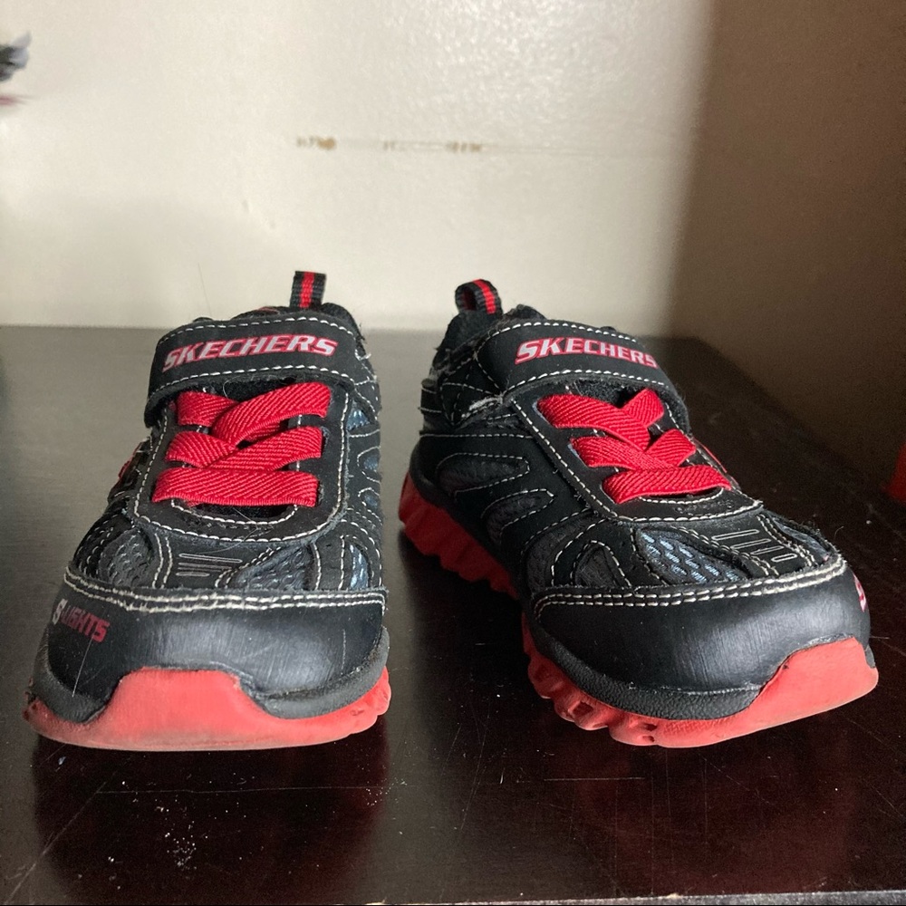 Skechers Boys Size 8C